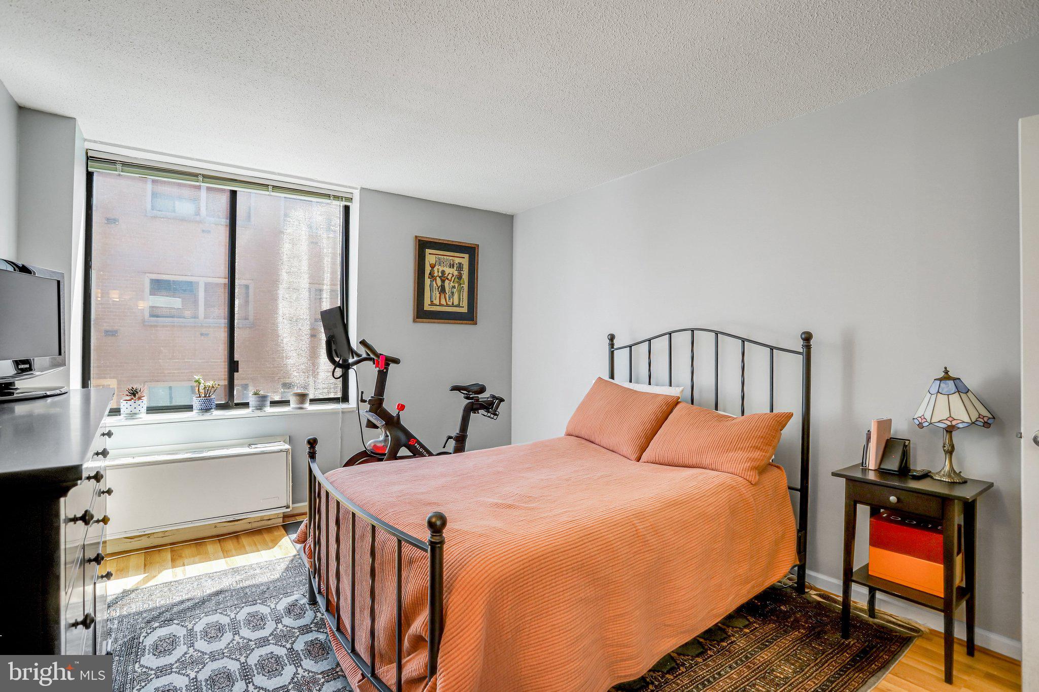 2141 P STREET NW 809