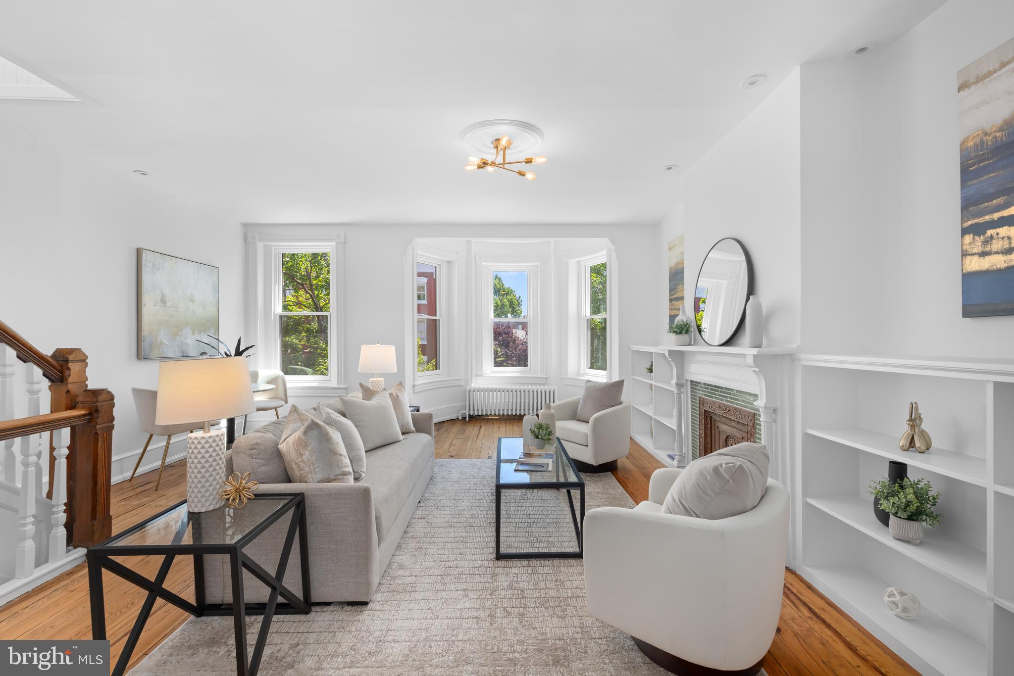 123 4TH STREET SE