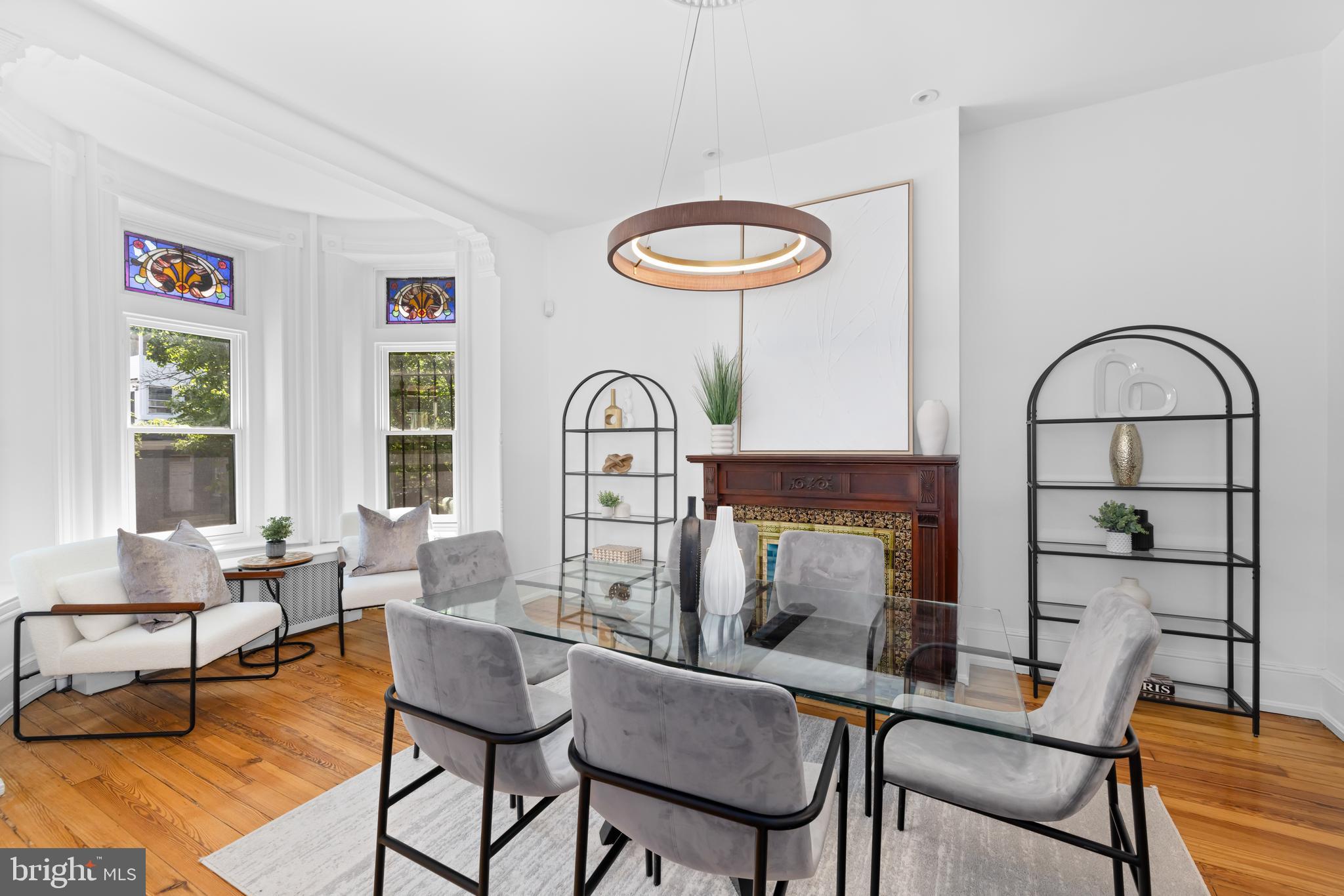 123 4TH STREET SE