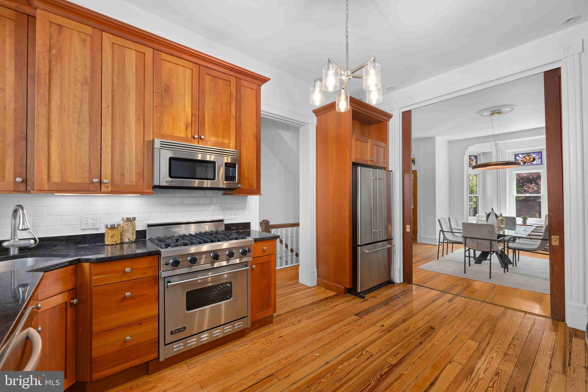 123 4TH STREET SE
