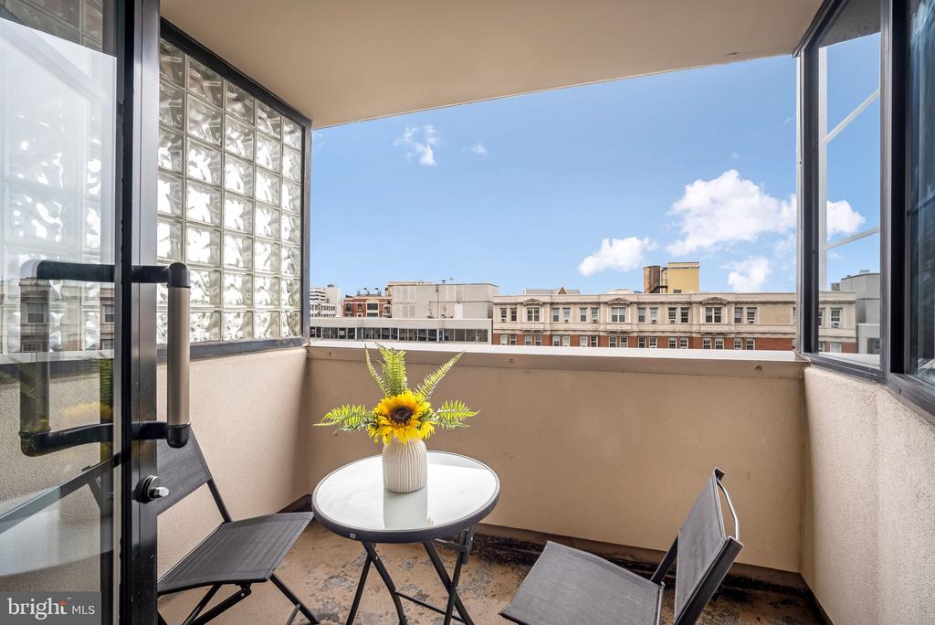 1312 MASSACHUSETTS NW 802