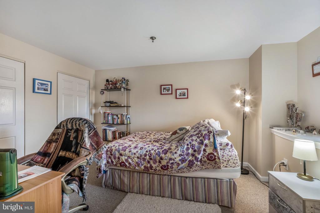 1312 MASSACHUSETTS NW 802