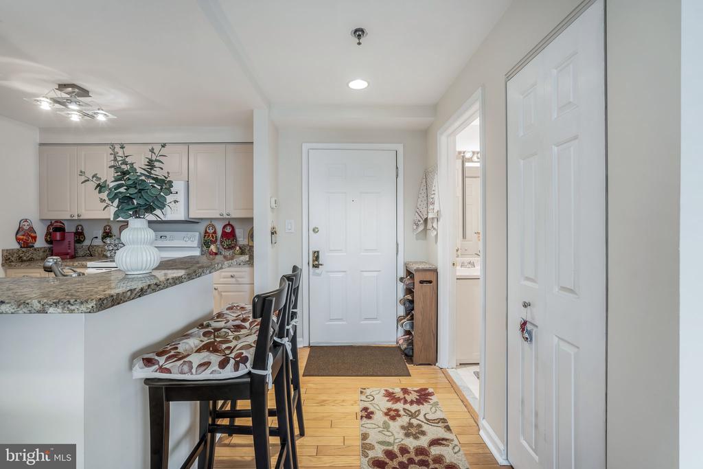 1312 MASSACHUSETTS NW 802