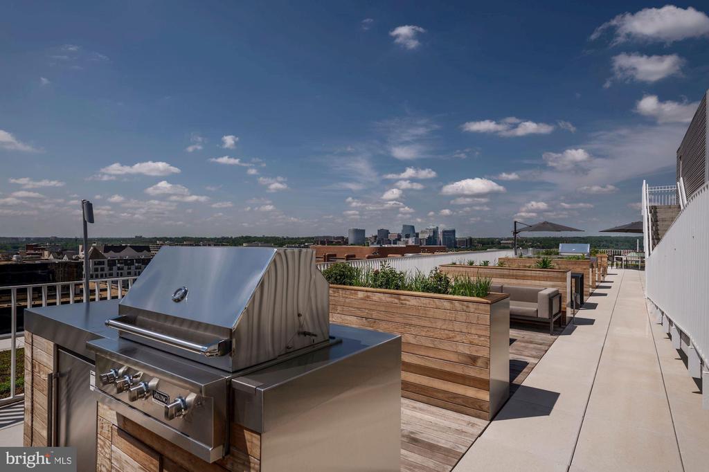 1111 24TH STREET NW 85
