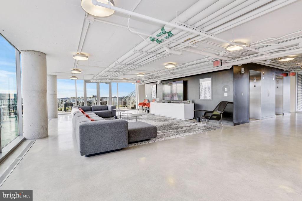 1111 24TH STREET NW 85