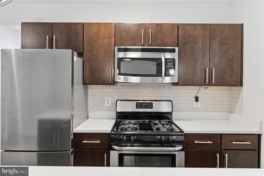 4226 7TH STREET NW 101