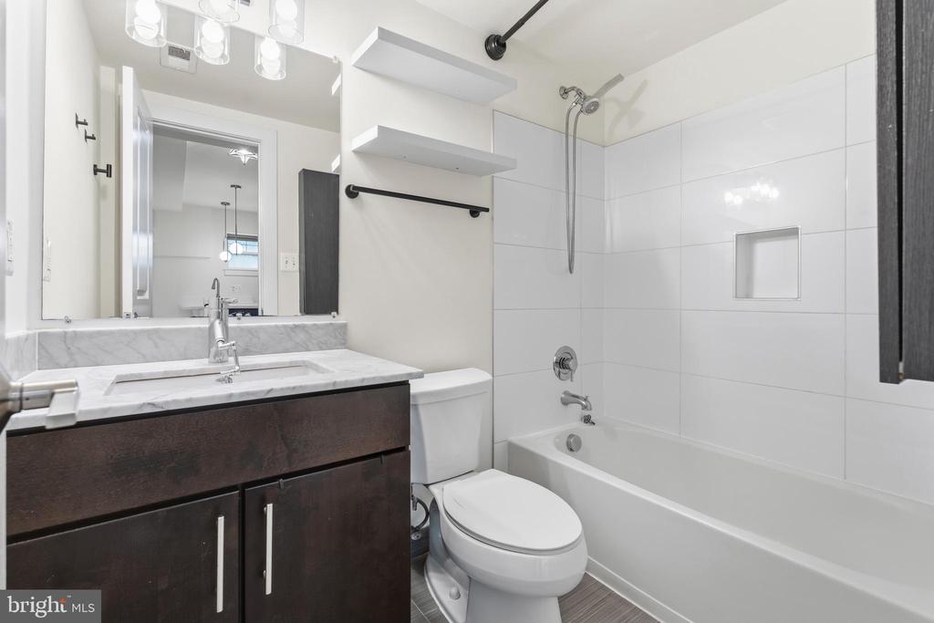 4226 7TH STREET NW 101