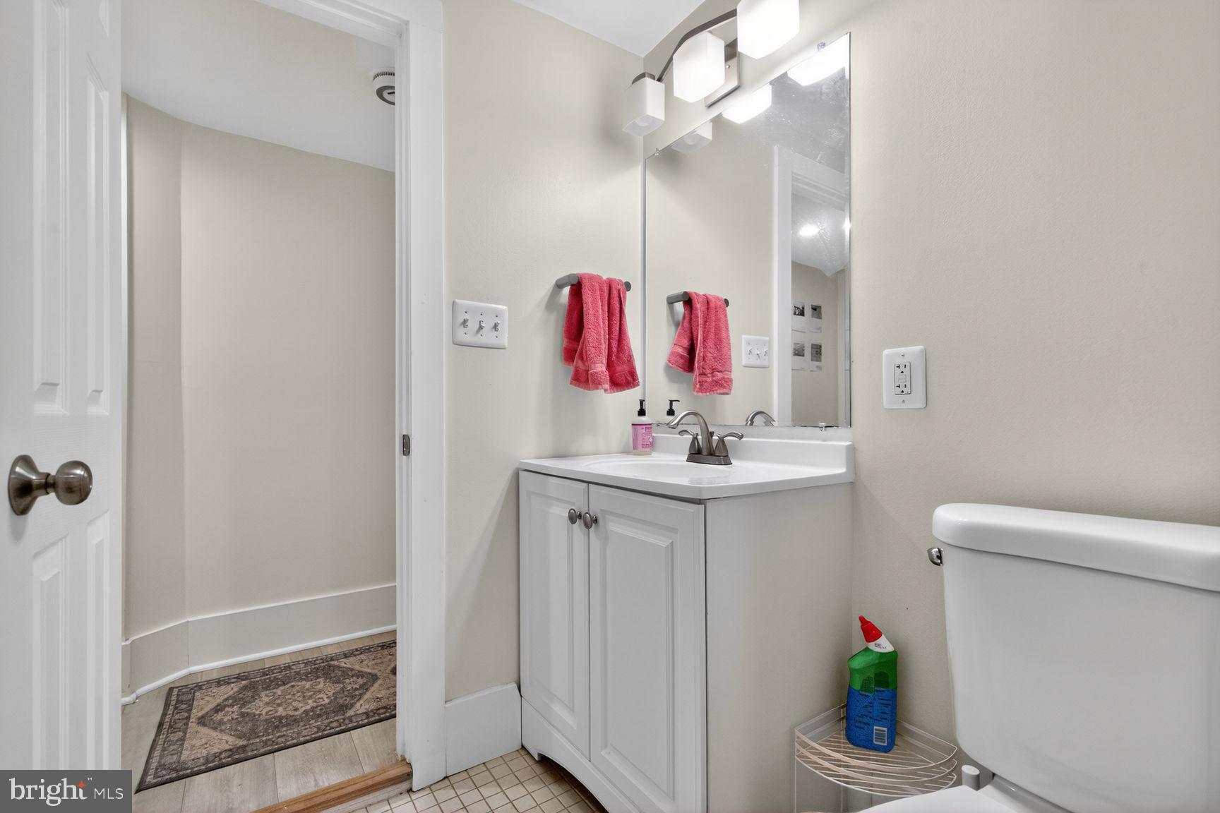 1495 NW NEWTON STREET NW B102