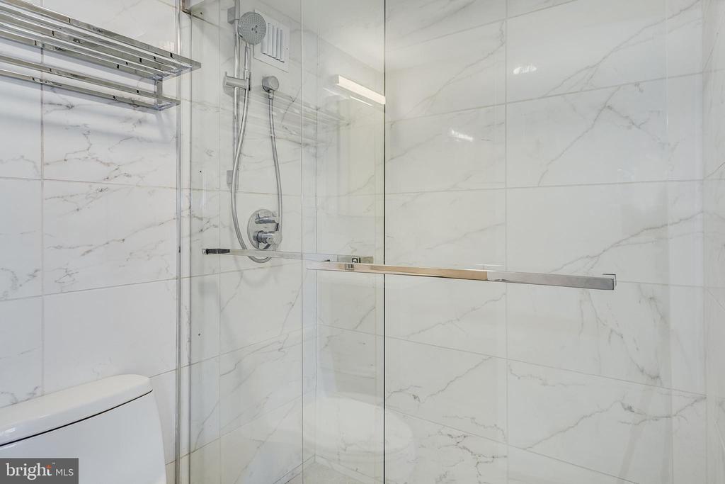1816 NEW HAMPSHIRE AVENUE NW Unit: 310