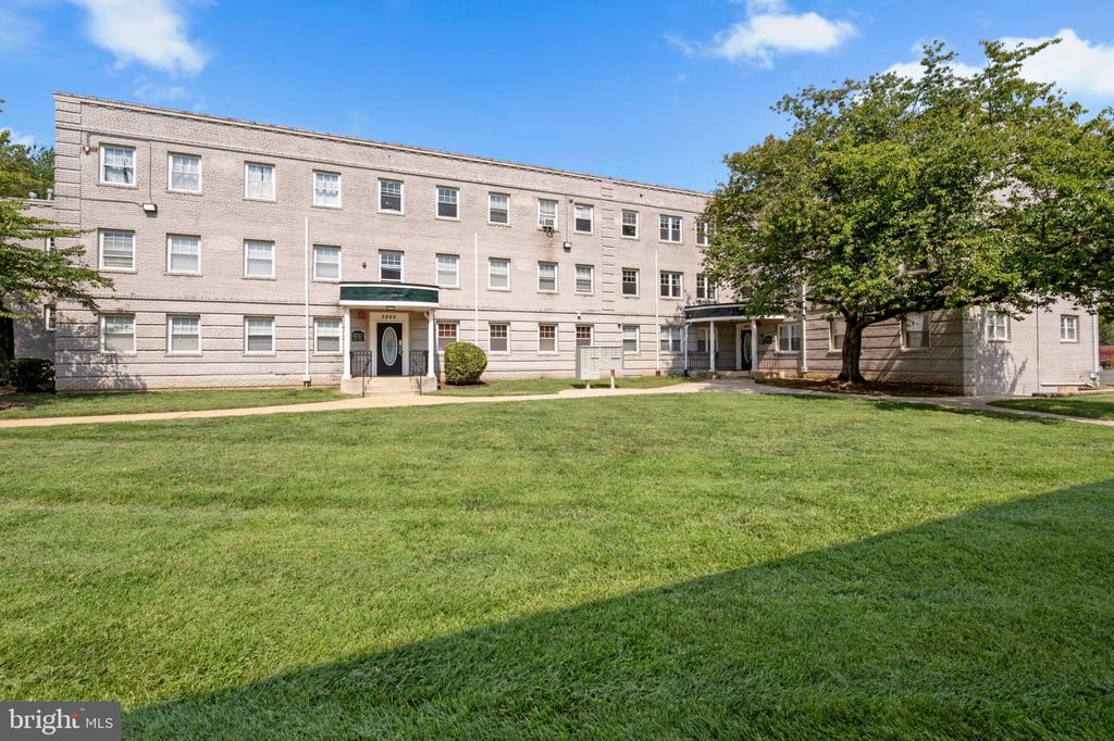 3868 9TH STREET SE Unit: 201