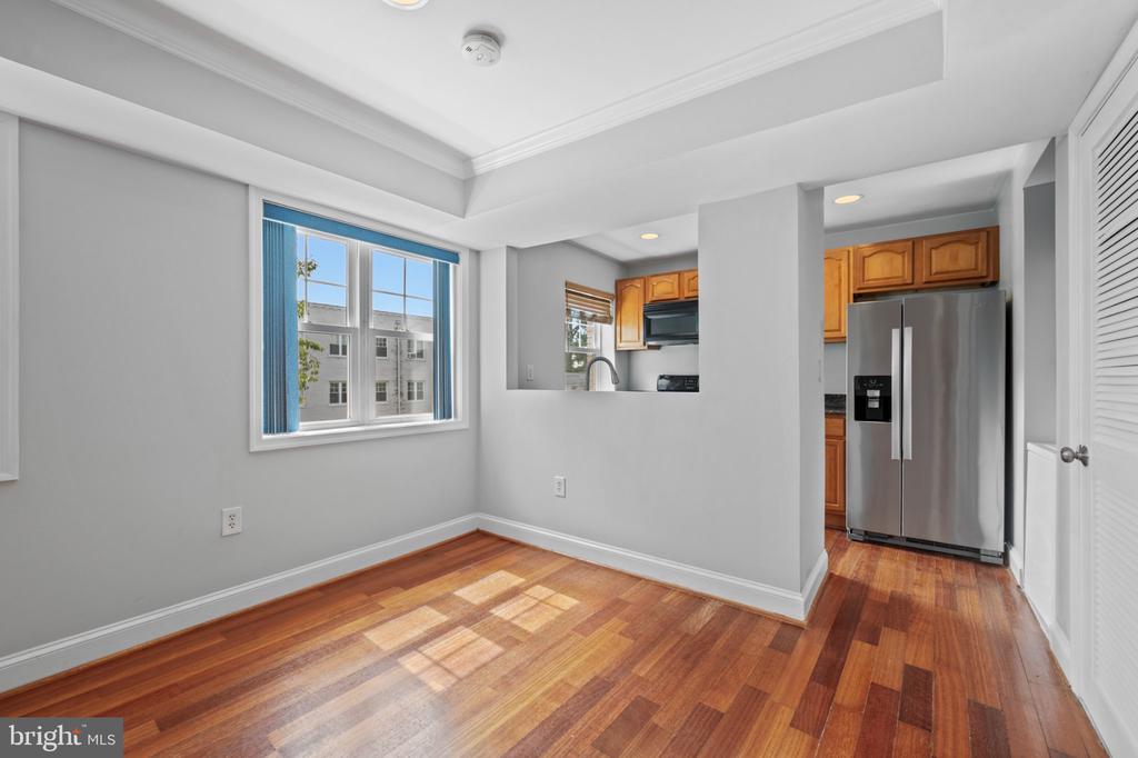 3868 9TH STREET SE Unit: 201