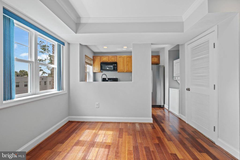 3868 9TH STREET SE Unit: 201