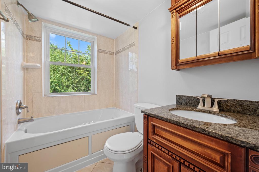 3868 9TH STREET SE Unit: 201