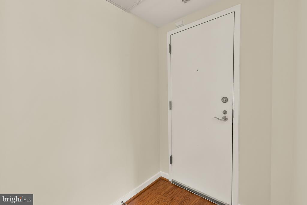 3534 10TH STREET NW Unit: 200
