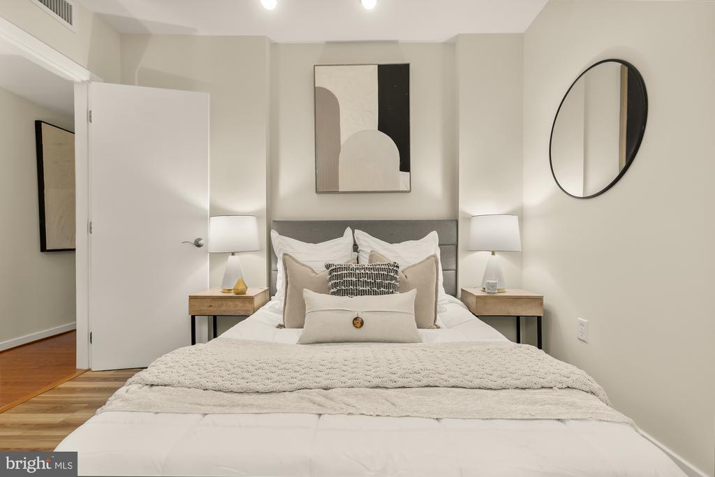 3534 10TH STREET NW Unit: 200