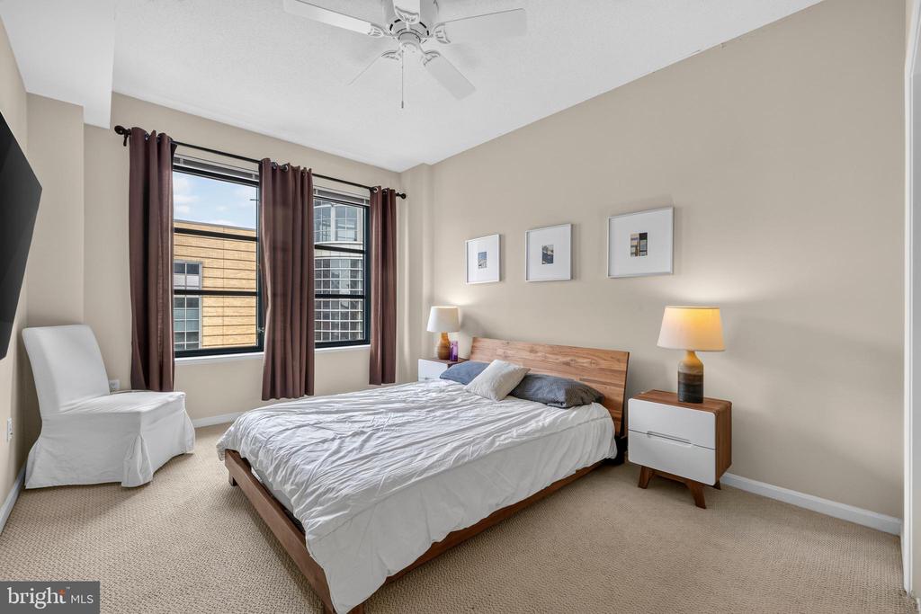 1390 KENYON STREET NW Unit: 517