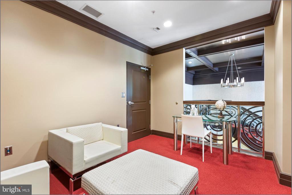 1390 KENYON STREET NW Unit: 517