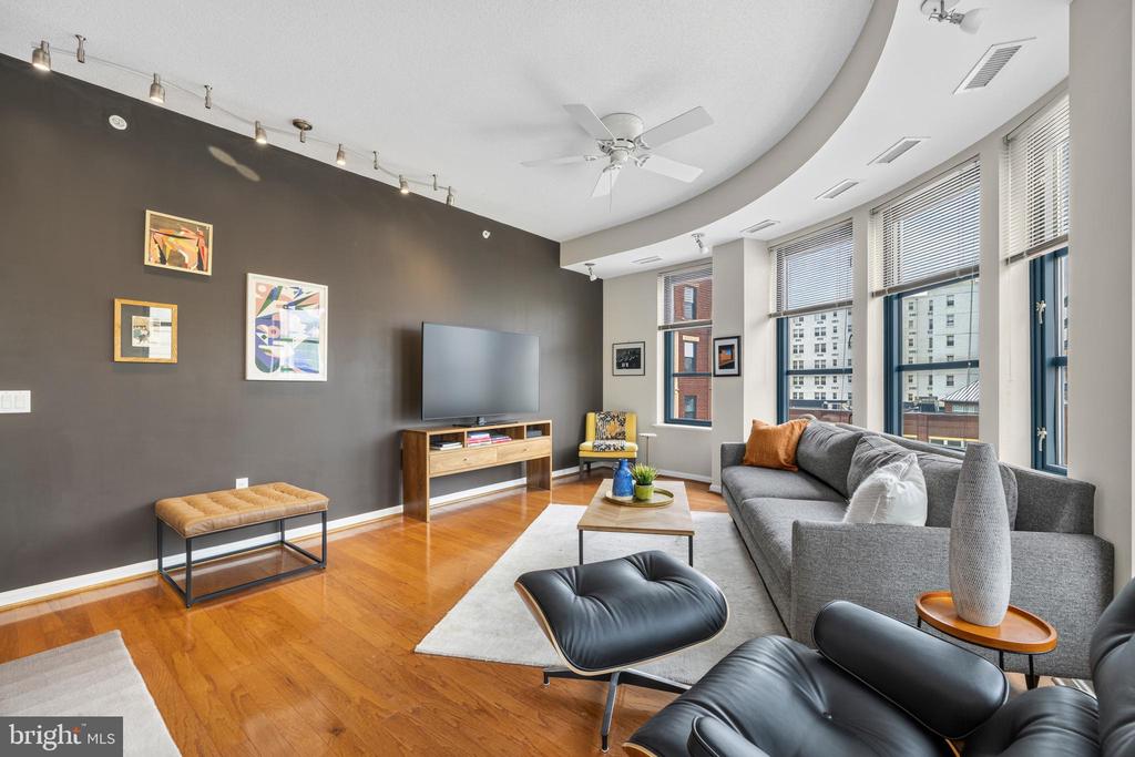 1390 KENYON STREET NW Unit: 517