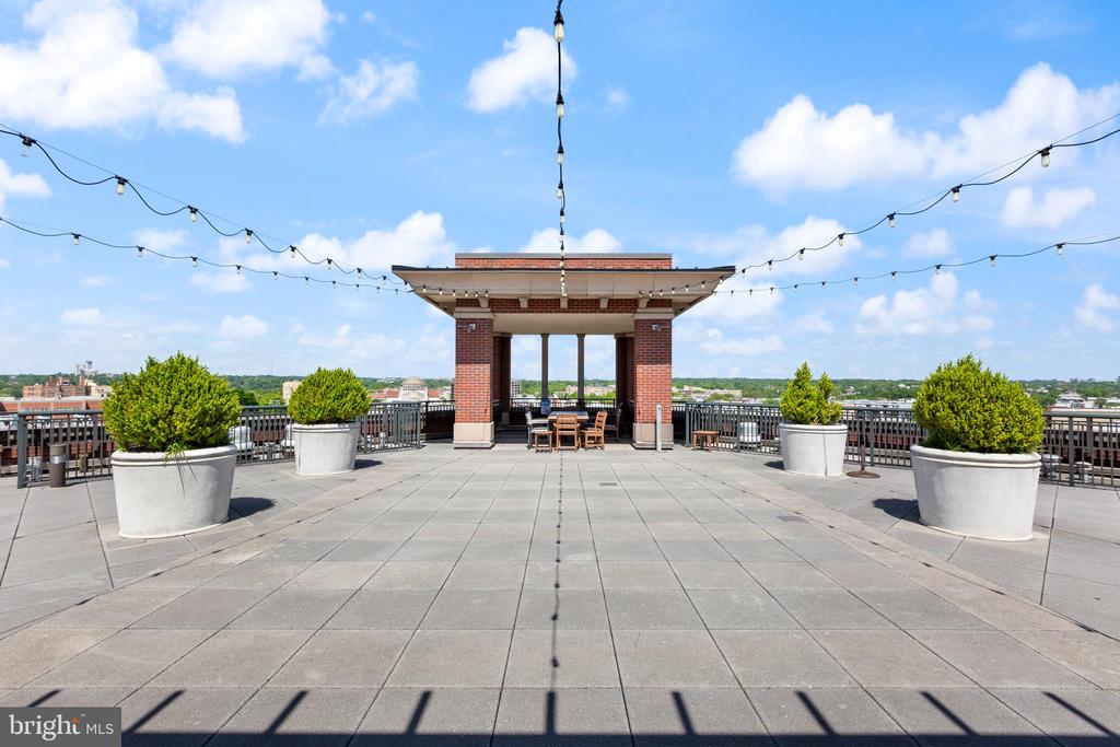 1390 KENYON STREET NW Unit: 517