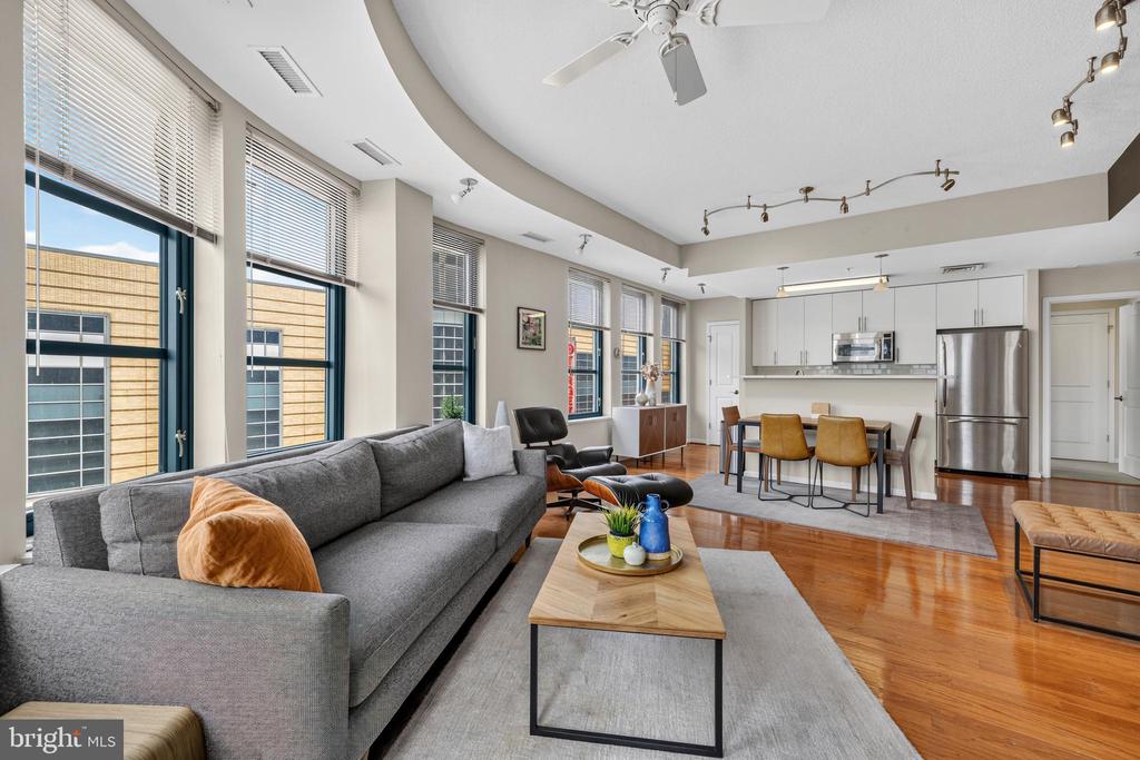 1390 KENYON STREET NW Unit: 517