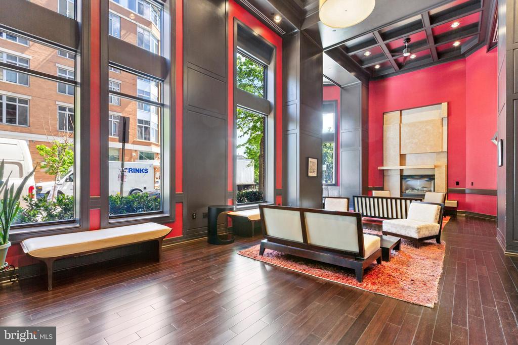 1390 KENYON STREET NW Unit: 517