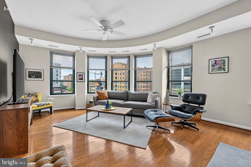 1390 KENYON STREET NW Unit: 517
