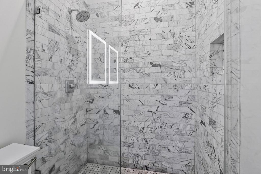 1410 S STREET NW Unit: 1
