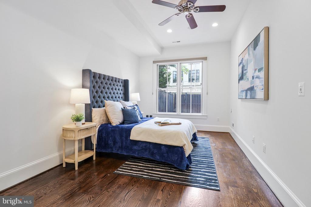 1410 S STREET NW Unit: 1