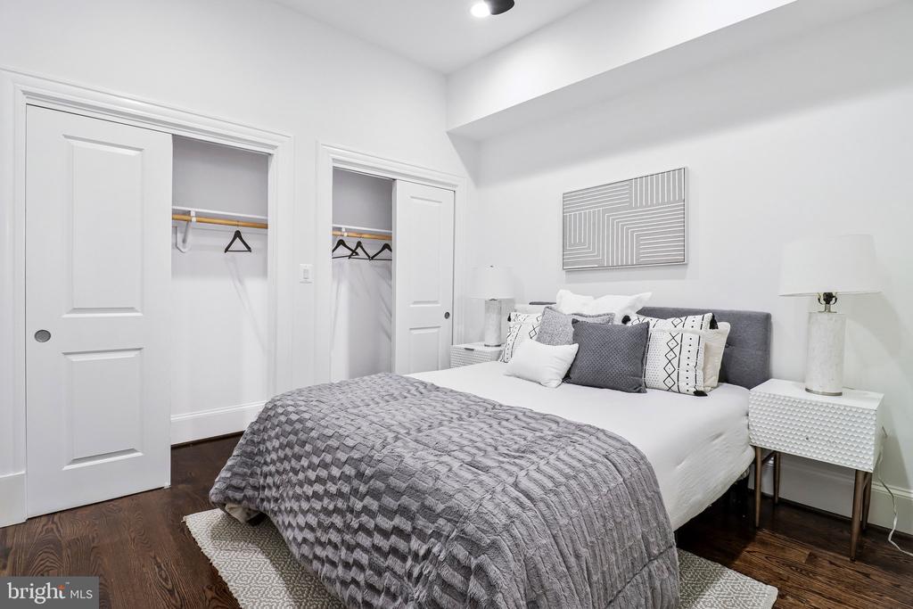 1410 S STREET NW Unit: 1