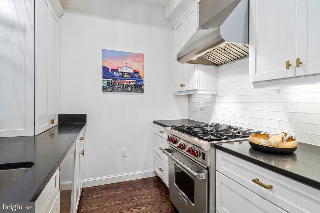 1410 S STREET NW Unit: 1