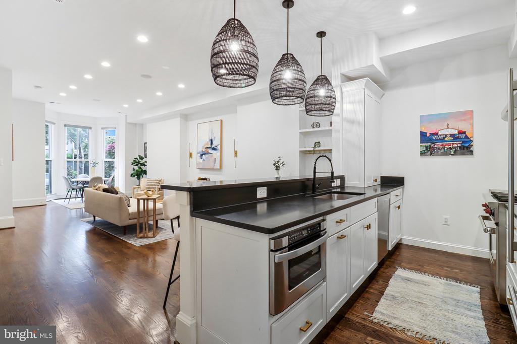 1410 S STREET NW Unit: 1