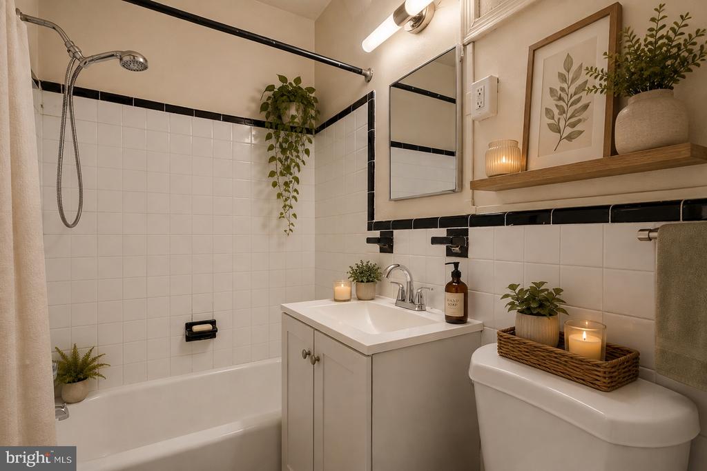 1446 TUCKERMAN STREET NW Unit: 105