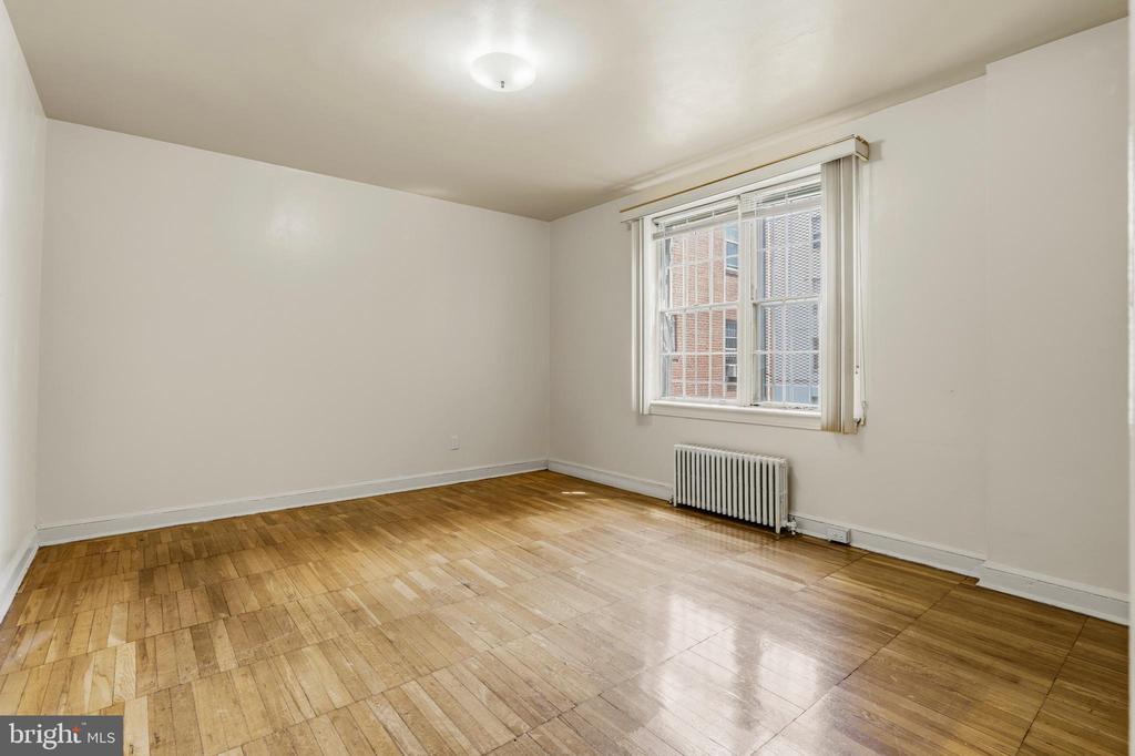 1446 TUCKERMAN STREET NW Unit: 105