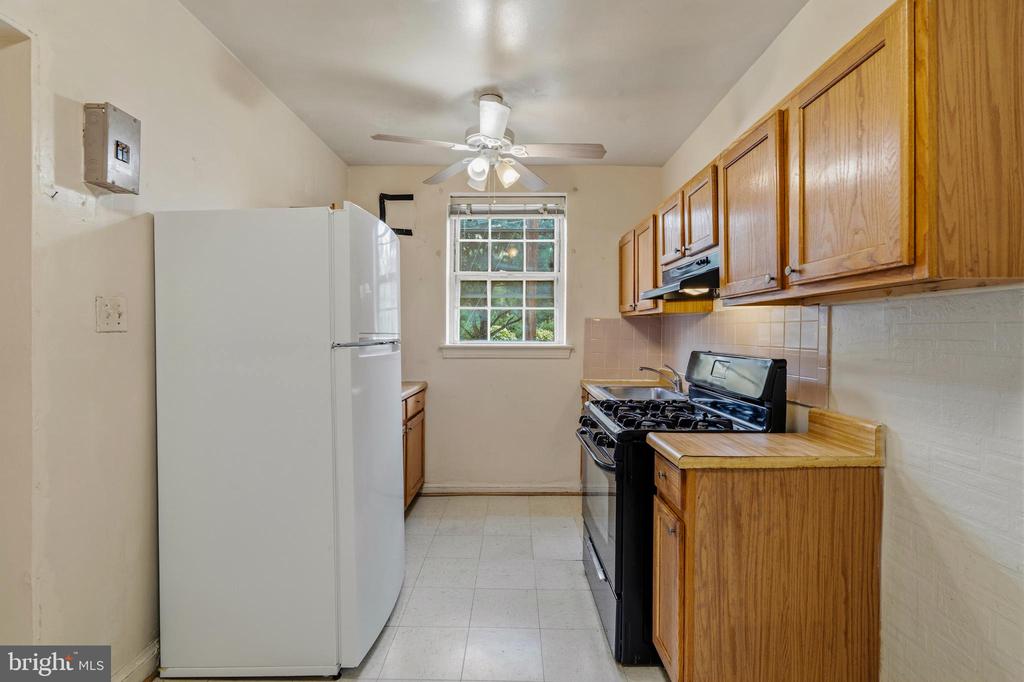 1446 TUCKERMAN STREET NW Unit: 105