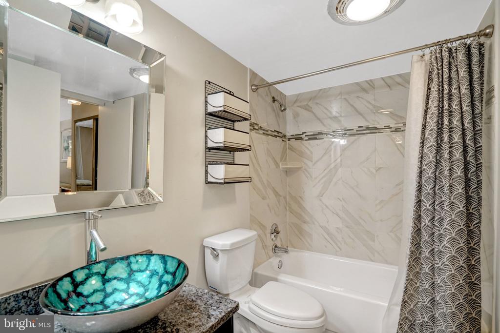2111 WISCONSIN AVENUE NW Unit: 108
