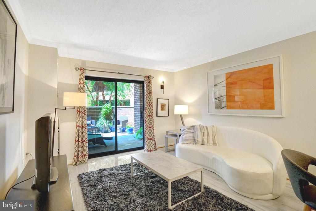 2111 WISCONSIN AVENUE NW Unit: 108