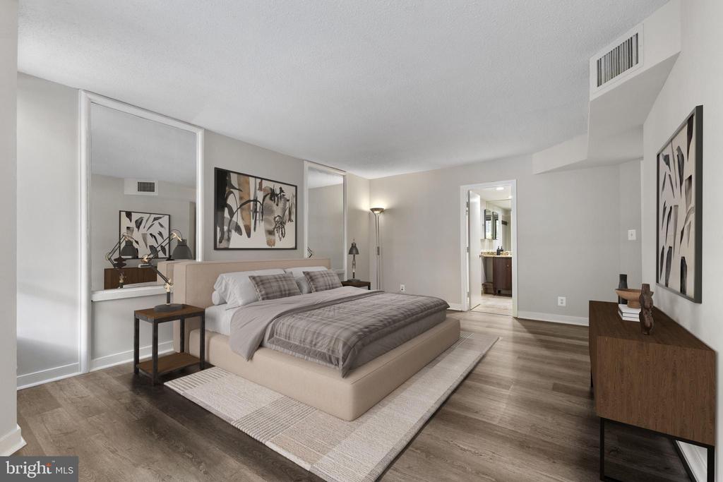 1099 22ND STREET NW Unit: 104