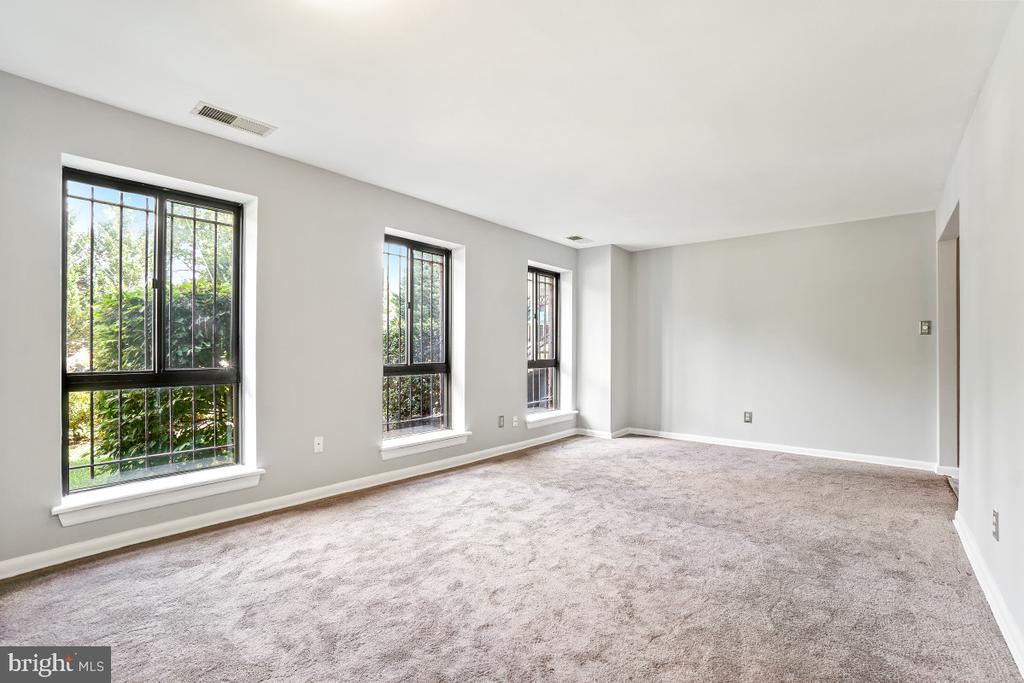 1713 GAINESVILLE STREET SE Unit: 101