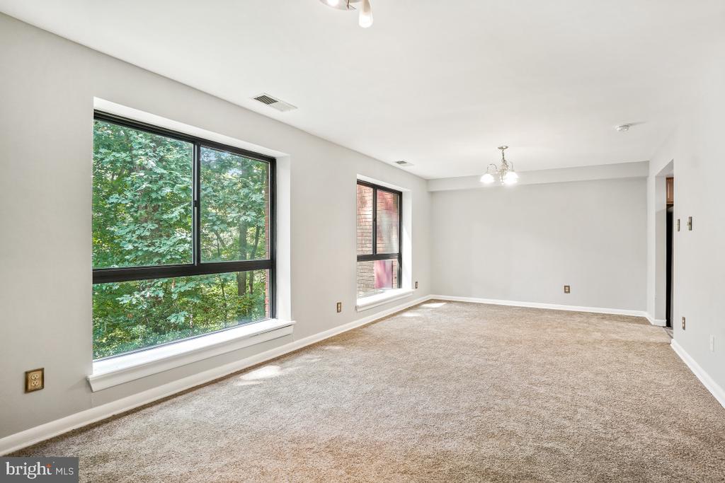 1713 GAINESVILLE STREET SE Unit: 101