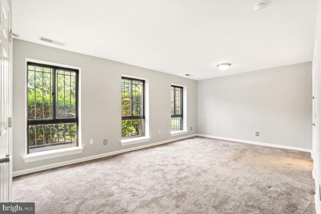 1713 GAINESVILLE STREET SE Unit: 101