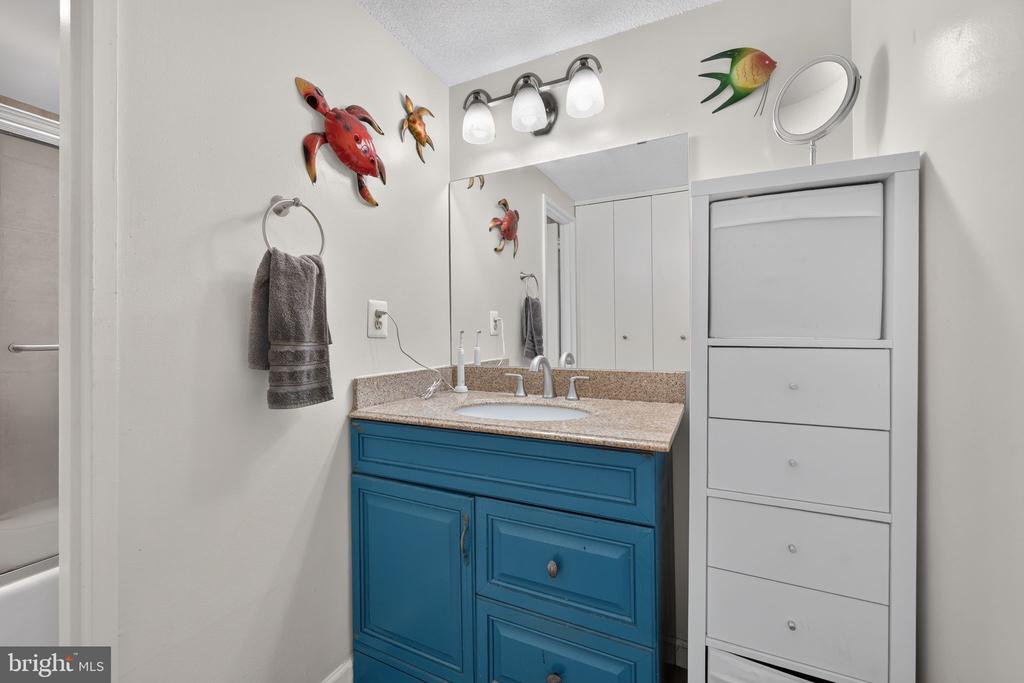 1718 P STREET NW Unit: T9