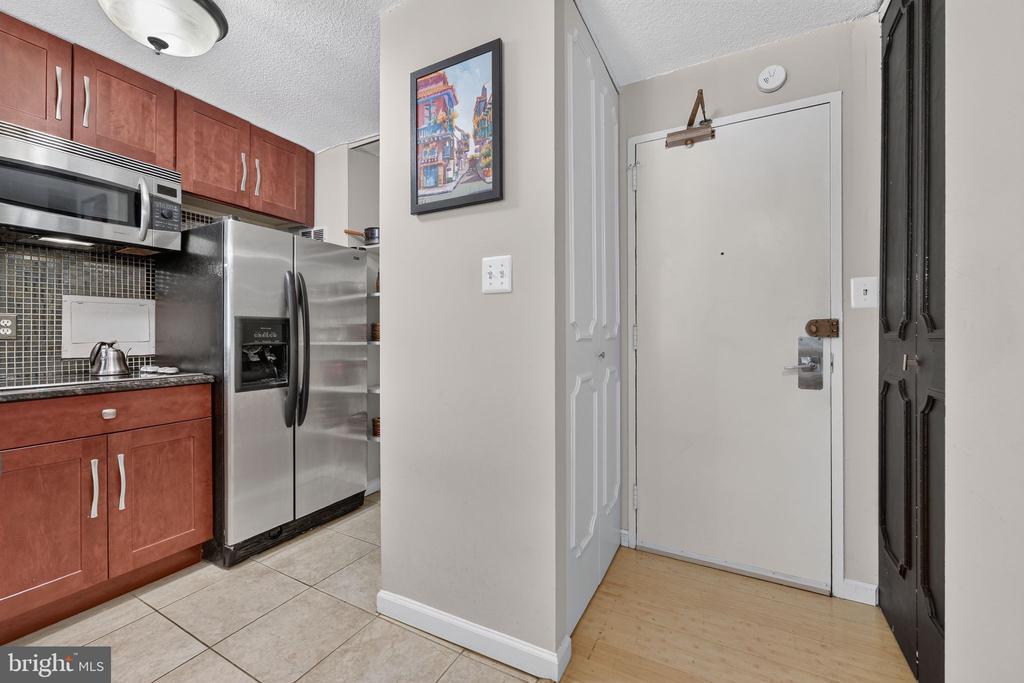 1718 P STREET NW Unit: T9