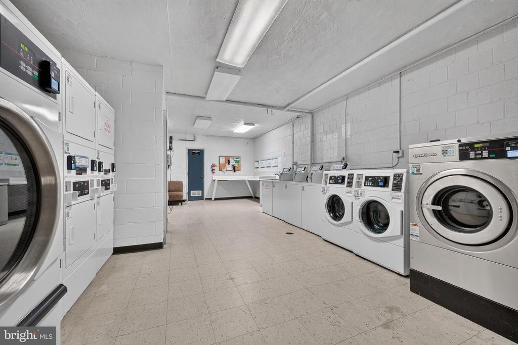 4114 DAVIS PLACE NW Unit: 213