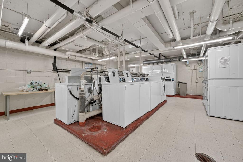 1301 20TH STREET NW Unit: 110