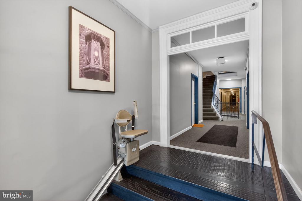 1495 NEWTON STREET NW Unit: B102