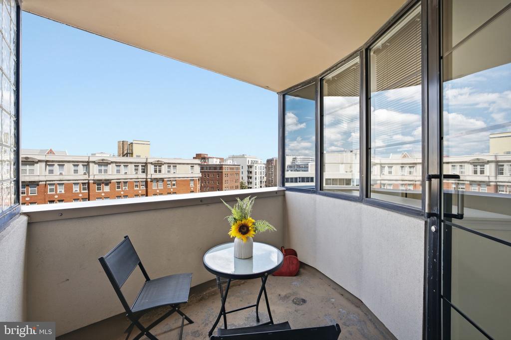 1312 MASSACHUSETTS AVENUE NW Unit: 802