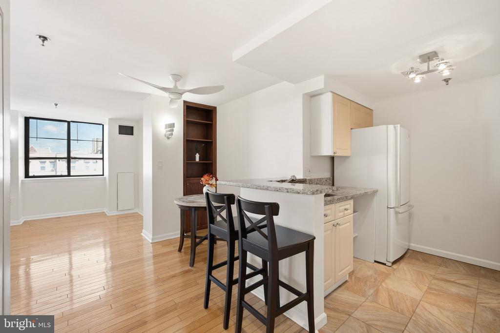 1312 MASSACHUSETTS AVENUE NW Unit: 802
