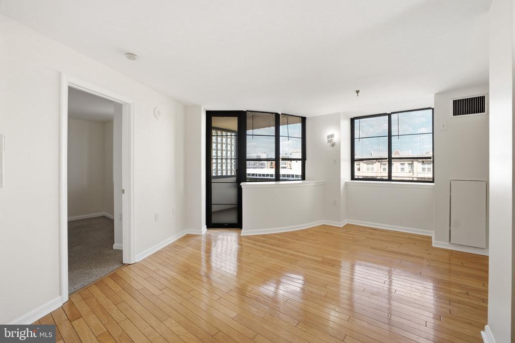 1312 MASSACHUSETTS AVENUE NW Unit: 802