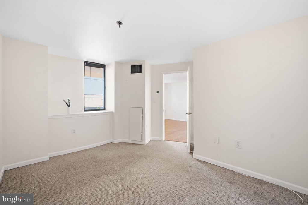 1312 MASSACHUSETTS AVENUE NW Unit: 802
