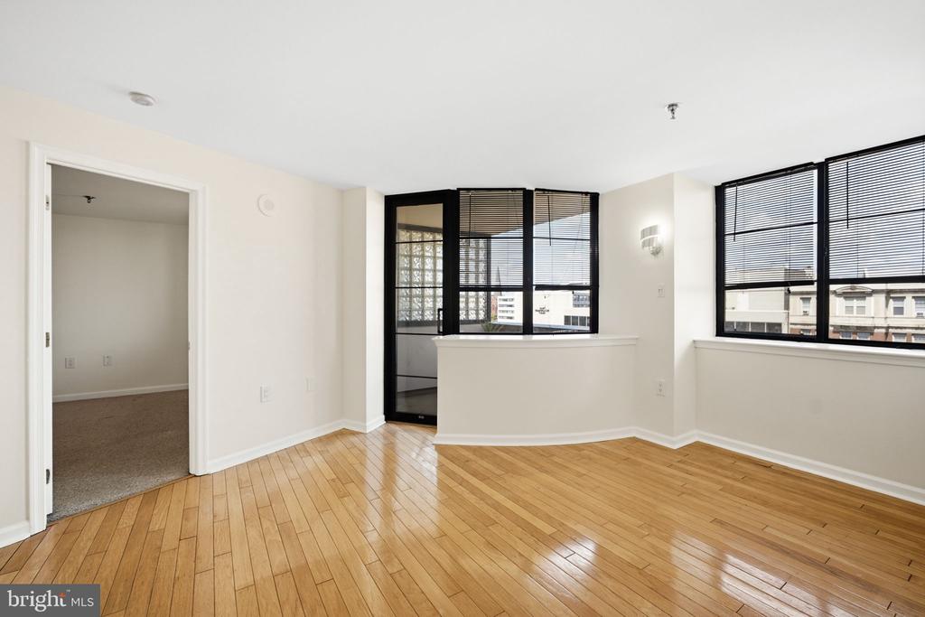 1312 MASSACHUSETTS AVENUE NW Unit: 802